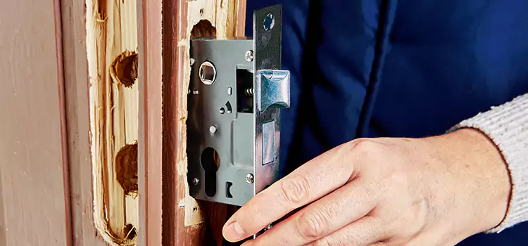 Garage Door Lock Replacement Urbana